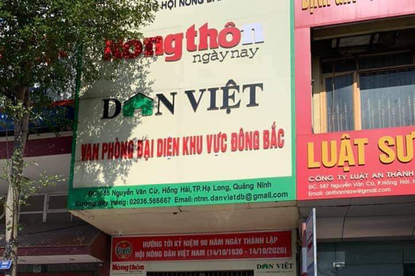 Bắt Trưởng văn phòng đại diện báo Nông thôn Ngày nay