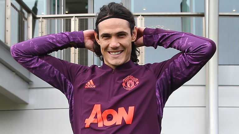 Đội hình MU đấu Chelsea: Cavani đá chính thay Martial