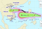 Bão chồng bão 'đe dọa' hướng vào miền Trung