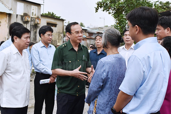 Bí thư Thành ủy Nguyễn Văn Nên: Xử lý ngập nước phải làm đồng bộ