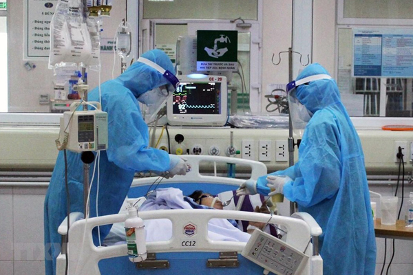 Việt Nam đã ghi nhận 1169 ca mắc Covid-19, cách ly 15.000 người