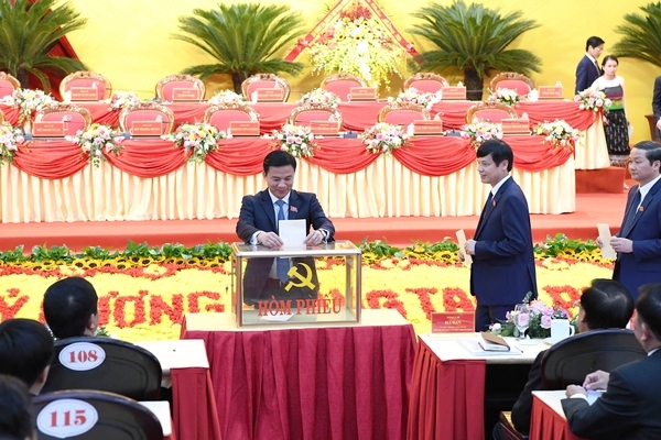 Bí thư và Chủ tịch tỉnh Thanh Hóa không tham gia Ban Chấp hành khóa mới