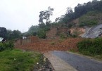 Giúp dân chống bão, 2 cán bộ xã Quảng Nam bị sạt lở núi vùi lấp