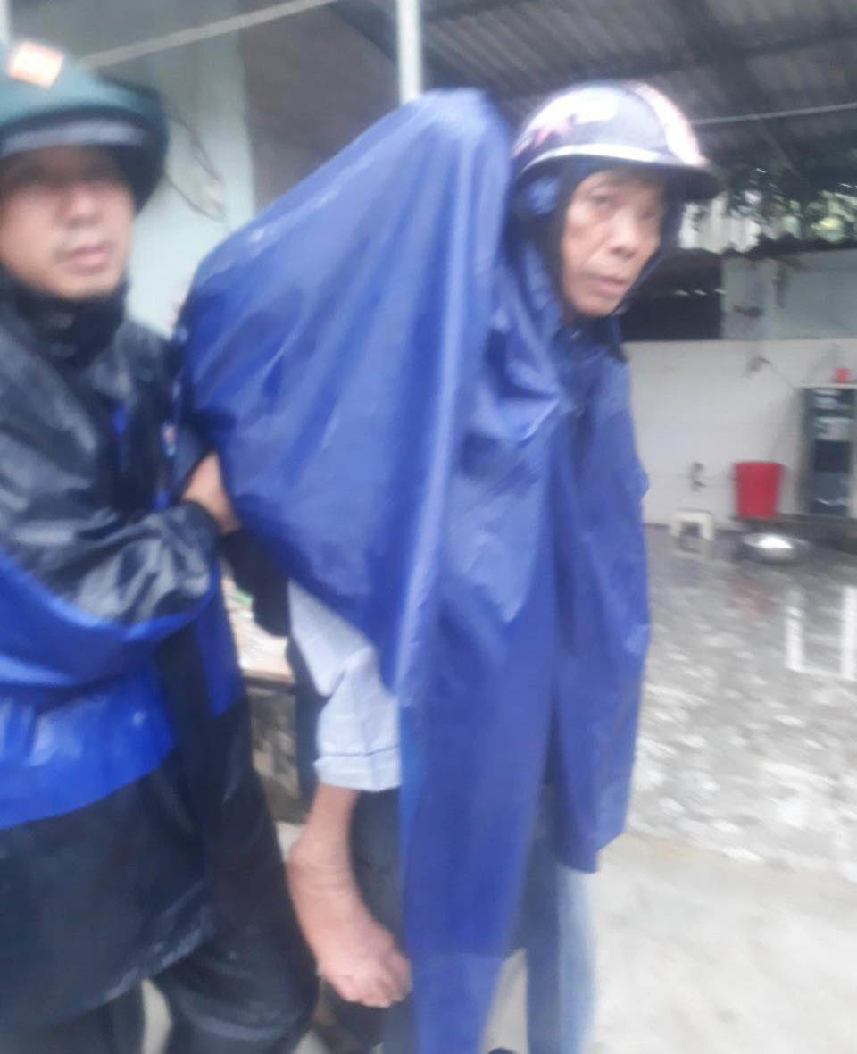 Sạt lở núi ở Hà Tĩnh, phát 7 lệnh sơ tán dân khẩn cấp