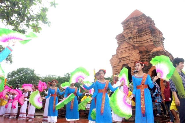 Cham traditions live on at annual festival