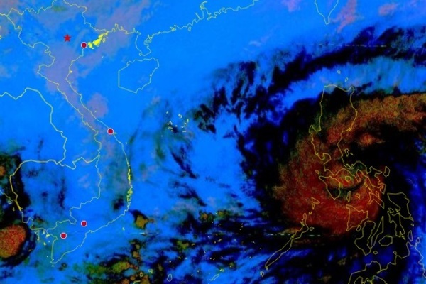 Siêu bão Goni mạnh cỡ nào trước khi đổ bộ vào Việt Nam