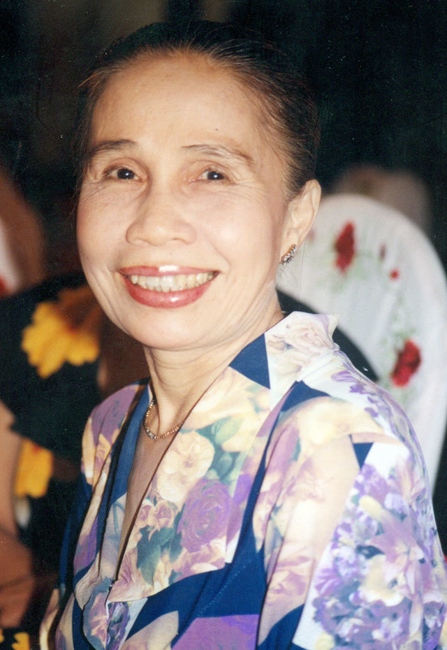 Diễn viên Ánh Hoa 20 năm cô độc khi chồng và 4 con đều mất sớm