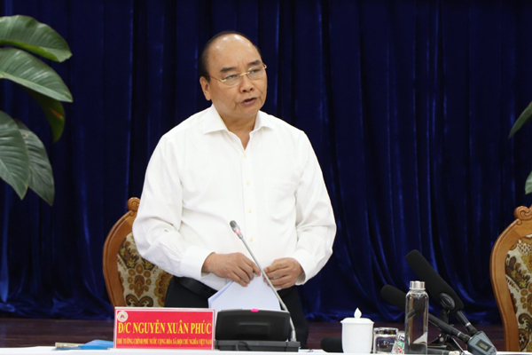 Thủ tướng: Bão Goni sắp tới, hết sức cảnh giác nguy cơ sạt lở đất