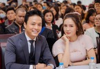 Hồng Diễm xinh đẹp bên Hồng Đăng