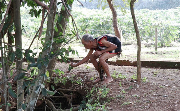 Unique water ceremony of the Jrai people