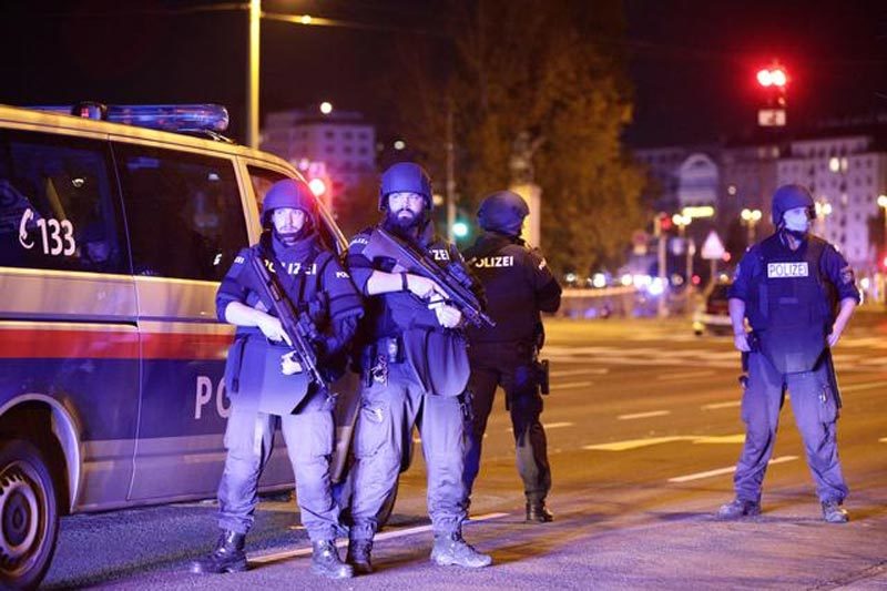 Áo rung chuyển vì khủng bố, châu Âu đồng loạt phản ứng