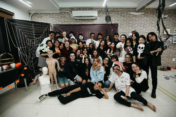 Halloween cực chất ở Vietnam France Exchange