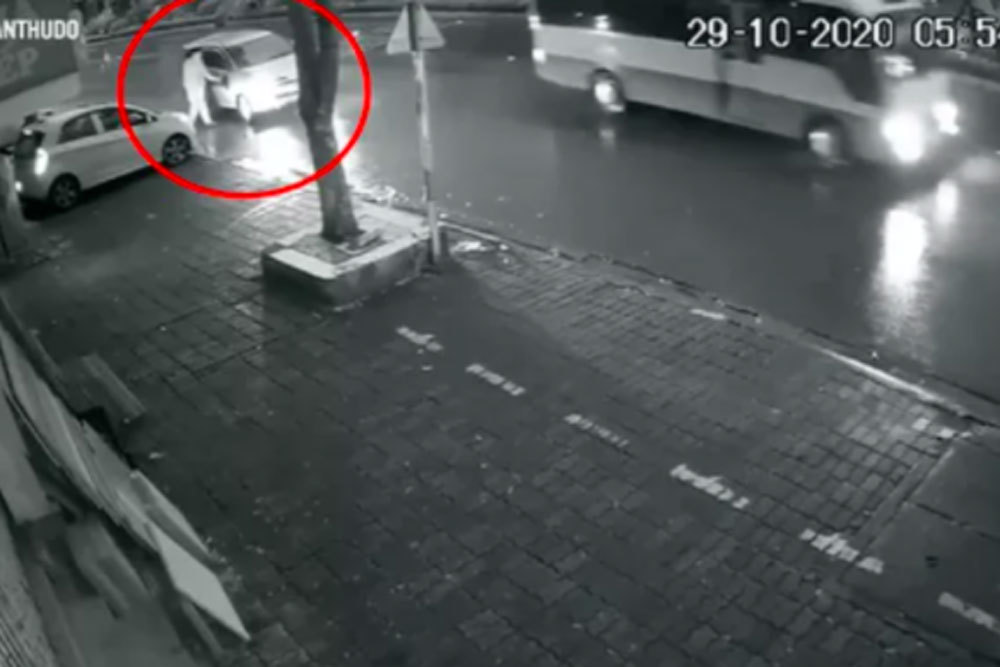 Tạm giữ hình sự tài xế xe Toyota Innova tông cụ bà tử vong trên vỉa hè