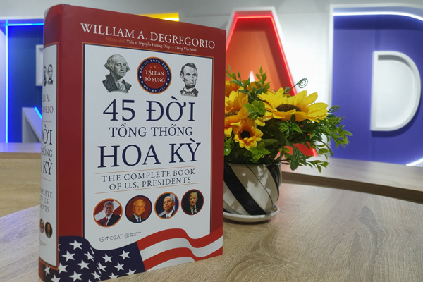 Cuốn sách về 45 đời tổng thống Mỹ