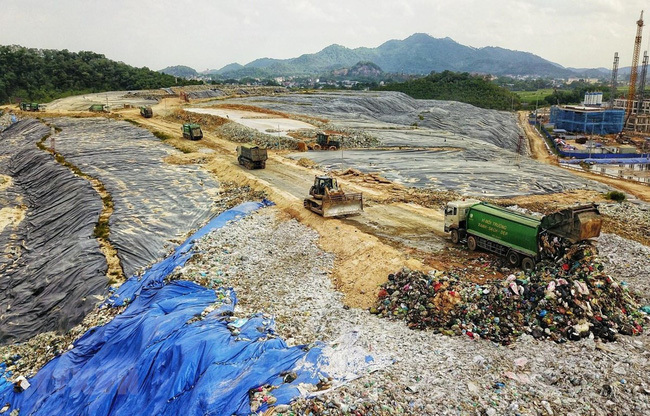 Hanoi’s landfills overloaded