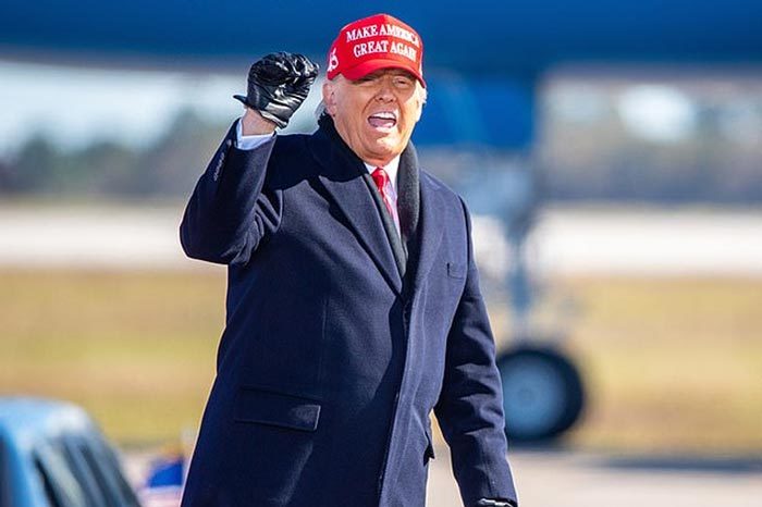 Doanh nhân bí ẩn chi 5 triệu USD cược ông Trump thắng cử