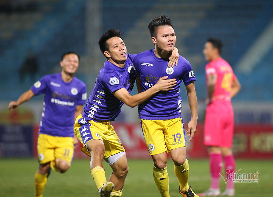 Quang Hải tin Hà Nội còn nguyên cửa vô địch V-League