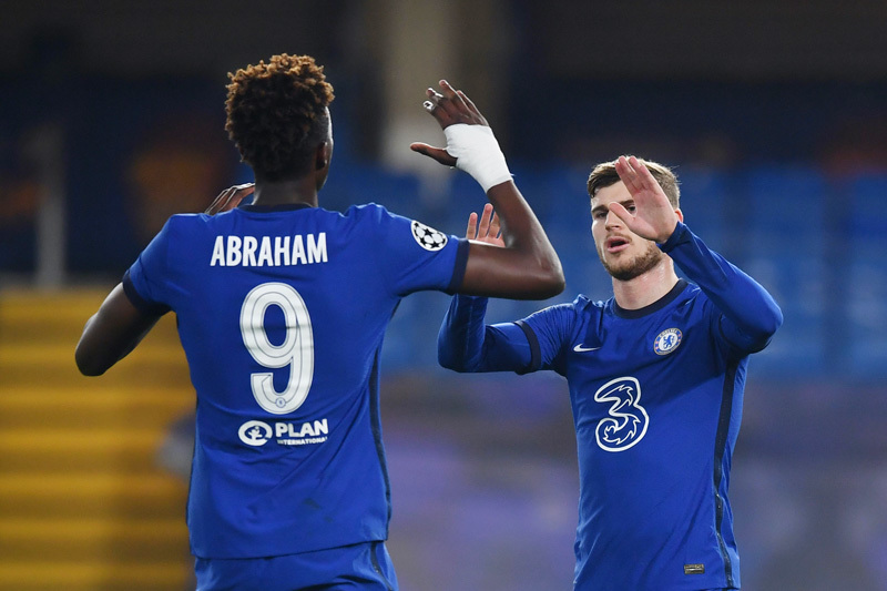 Chơi hơn người, Chelsea thắng tưng bừng