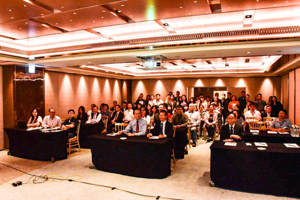 6.000 người tham gia ngày hội tư vấn trực tuyến du học Đài Loan