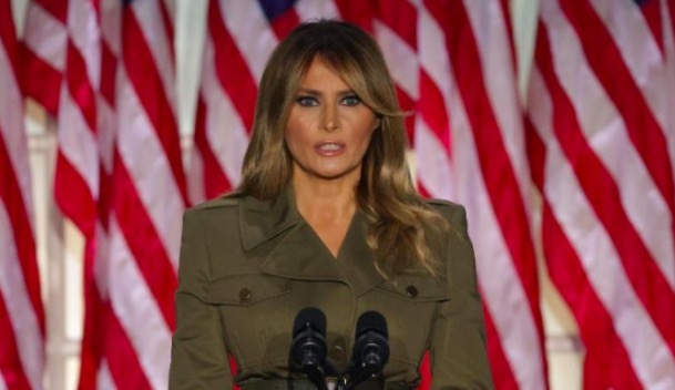 Vợ ông Trump khuyên chồng nhận thua