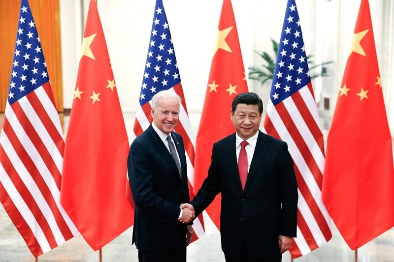 Chông gai chờ đón ông Biden