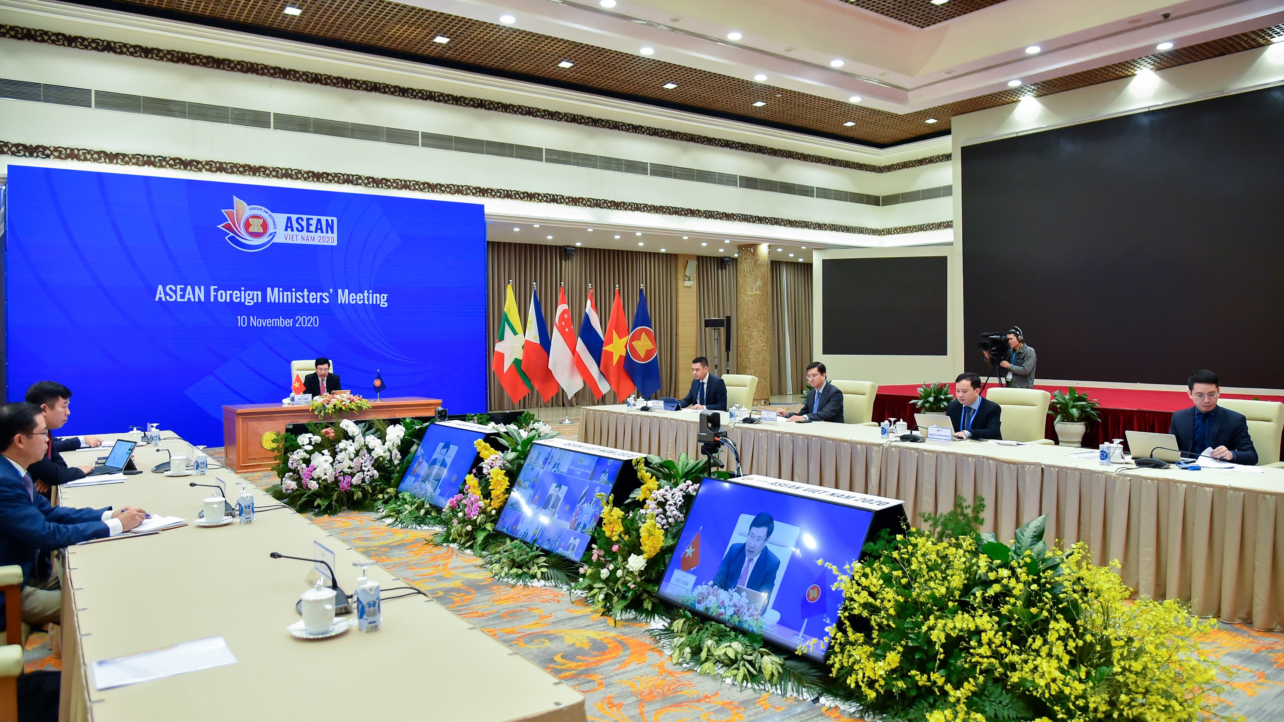 ASEAN lo ngại hoạt động quân sự hóa, đơn phương đòi chủ quyền Biển Đông