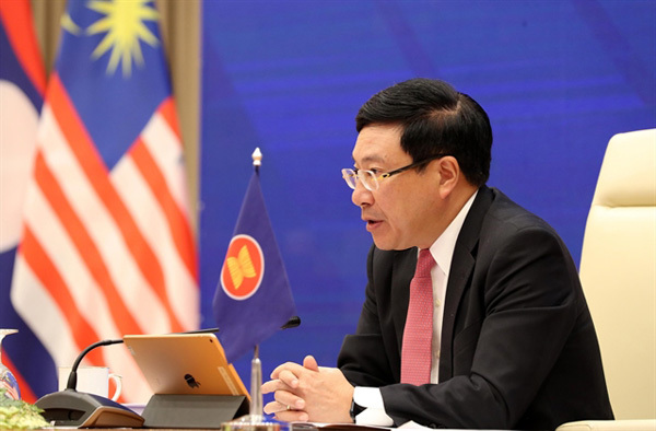 Foreign ministers reiterate ASEAN’s resolve to resume East Sea negotiations