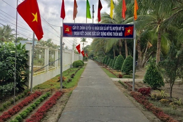 Nếp sống mới ở miền quê NTM Mỹ Tú