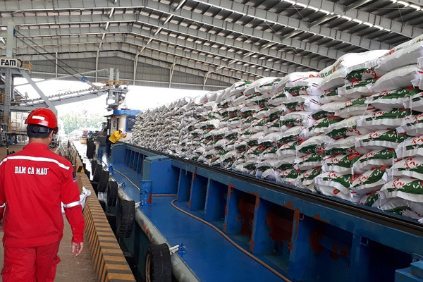 Doanh nghiệp dầu khí dồn tổng lực vượt khó mùa dịch Covid - 19