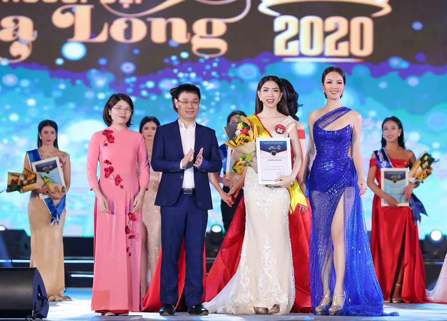 Trần Thị Mai sở hữu vương miện tiền tỷ khi đoạt Hoa khôi Hạ Long 2020