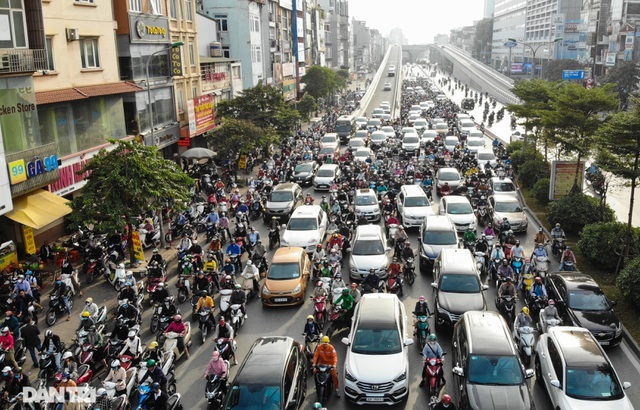 Thông đường trên cao vành đai 2, Ngã Tư Sở thành 'nút cổ chai'