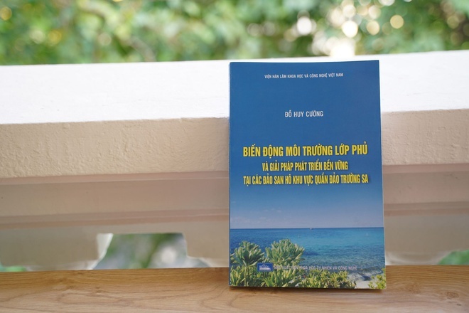 Giải B Sách Quốc gia: Sách quý về quần đảo Trường Sa
