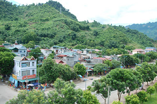 Phong Thổ vượt khó cán đích huyện nông thôn mới