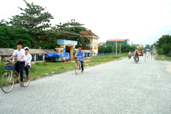 Nhiều vùng nông thôn ở Quảng Ngãi đã đổi thay, ngày càng khang trang, sạch đẹp