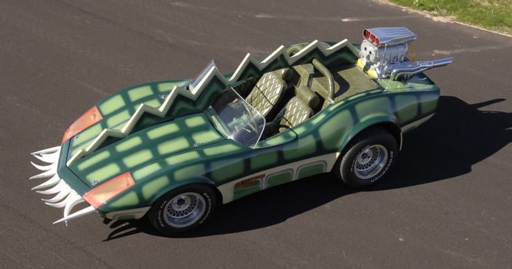 Những chiếc xe kì lạ nhất trong các bộ phim