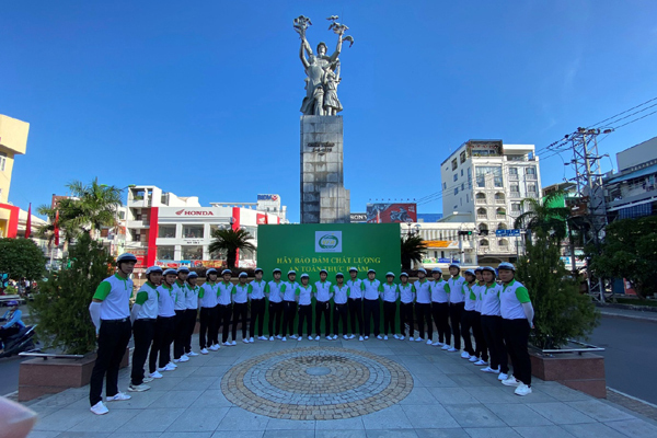 Đẩy mạnh truyền thông an toàn thực phẩm ở 2 tỉnh Nam Trung Bộ