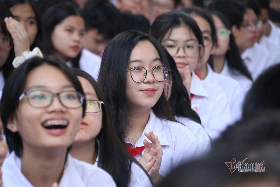 Trường THCS Cầu Giấy kỷ niệm 10 năm thành lập