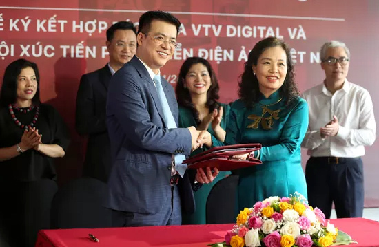 Cuộc 'tái hôn' bất ngờ của điện ảnh Việt với VTV