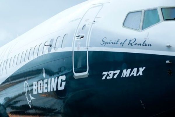 Mỹ dỡ lệnh cấm bay với Boeing 737 Max