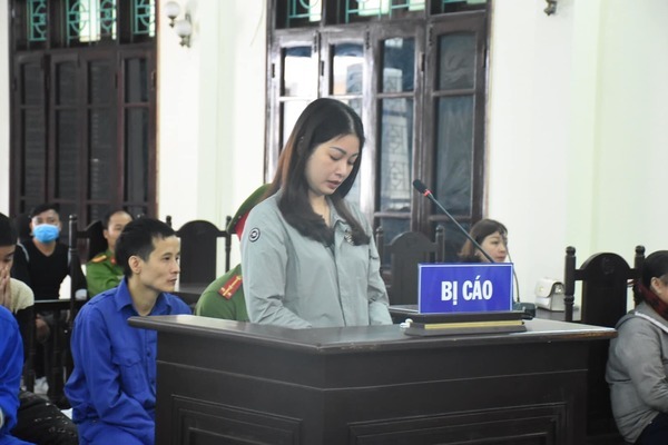 Vợ nguyên chủ tịch phường ở Thái Bình thuê côn đồ đánh người lĩnh 12 tháng tù