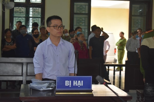 Vợ nguyên chủ tịch phường ở Thái Bình thuê côn đồ đánh người lĩnh 12 tháng tù