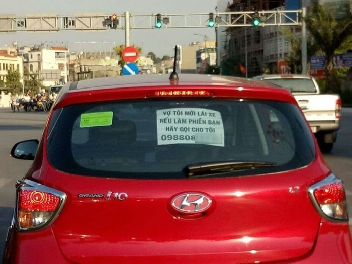 Bằng lái cất tủ: Bao giờ có ô tô thì mới cần học lái xe