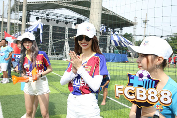 Đại nhạc hội sôi động dành riêng người hâm mộ bóng đá Việt Nam
