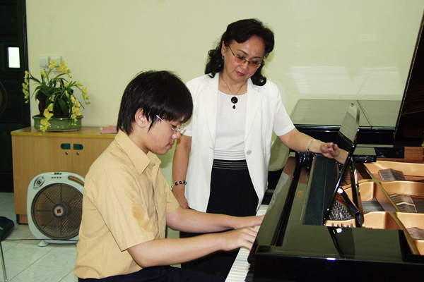 GS Trần Thu Hà: suốt cuộc đời chỉ muốn làm một nhà giáo dạy piano