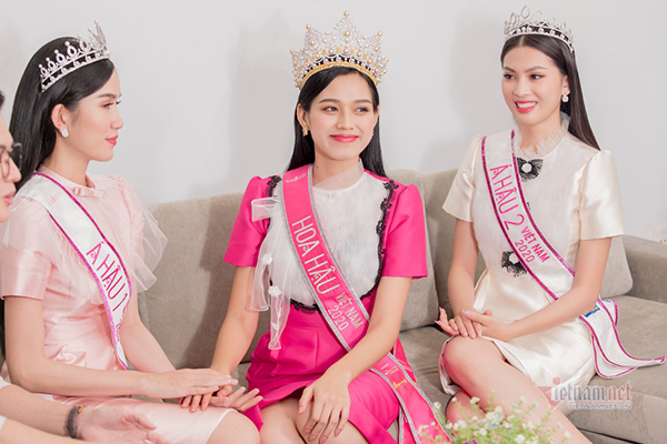 Hoa hậu Đỗ Thị Hà lên tiếng về phát ngôn 'nhạy cảm' trong quá khứ