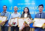 Nhà thơ Hữu Thỉnh rút khỏi giải Tôn vinh tác phẩm về biên giới, biển đảo