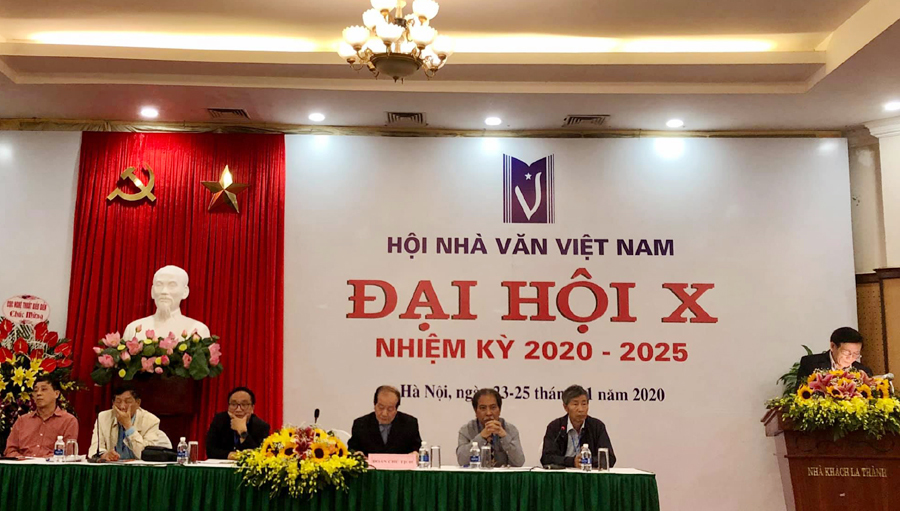 Nhà thơ Hữu Thỉnh rút khỏi Ban Chấp hành Hội Nhà văn khóa mới