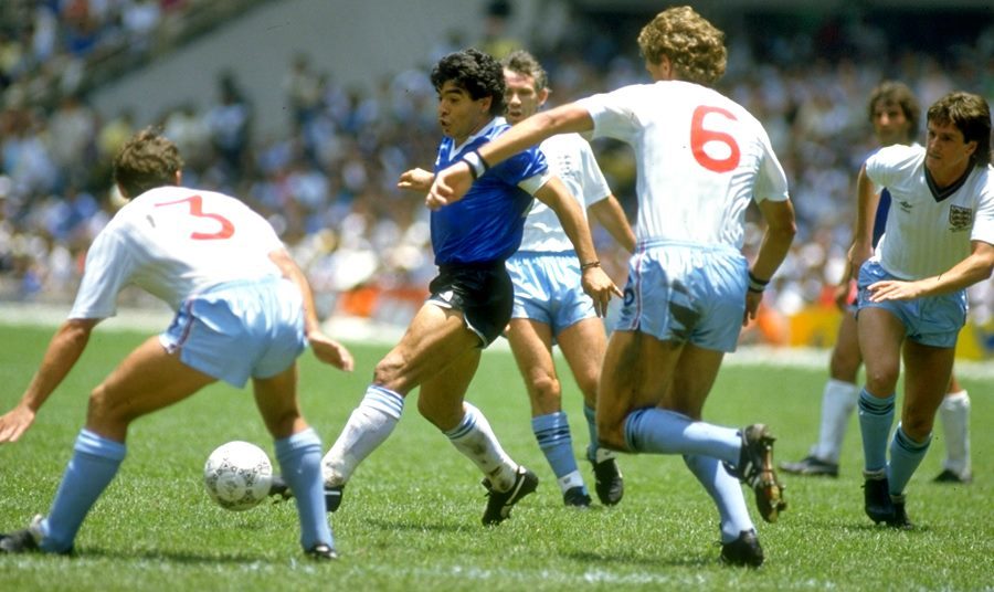 Chiêm ngưỡng 5 bàn thắng để đời của Diego Maradona
