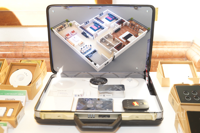 Trải nghiệm nhà thông minh bằng thiết bị Make in Vietnam