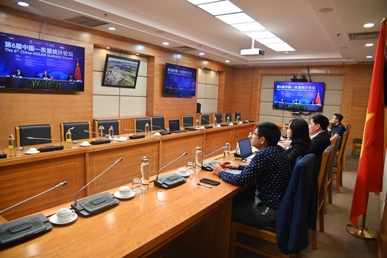 Bài học kinh nghiệm trong tổ chức và thực hiện tổng điều tra dân số và điều tra nhân khẩu